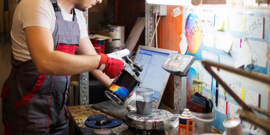 Controllo digitale del colore per PAINT